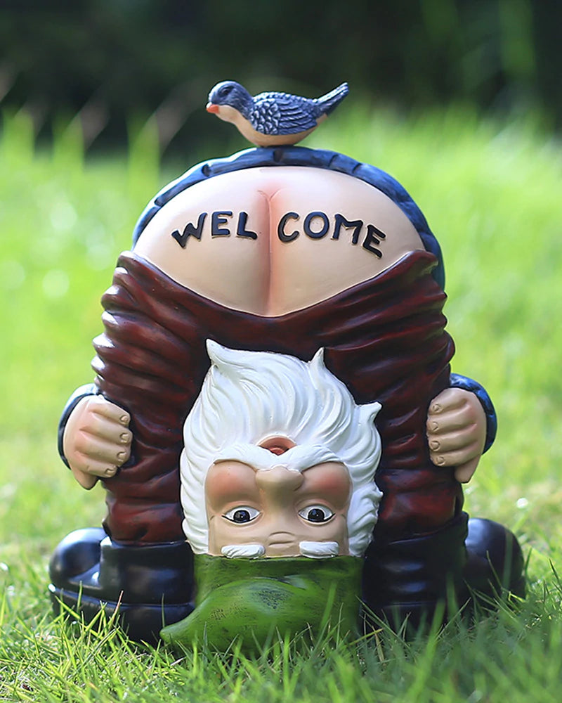 5 Best Funny Garden Gnomes for A Unique Garden Scene
