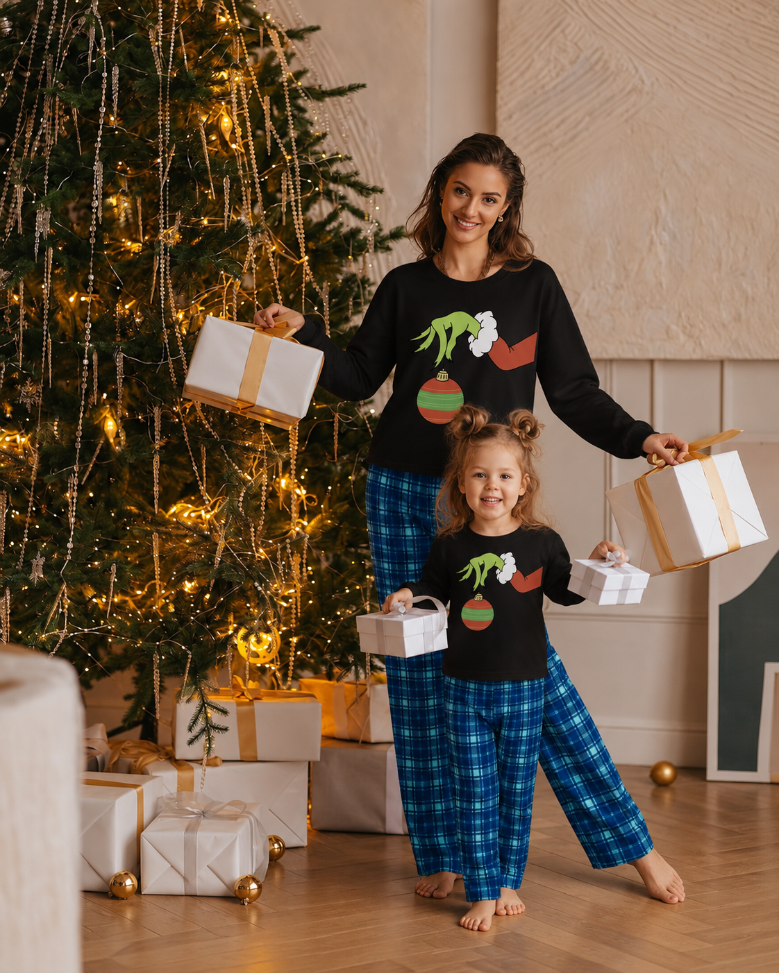 Grinch palm-Blue Plaid Family Grinch Christmas Pajamas