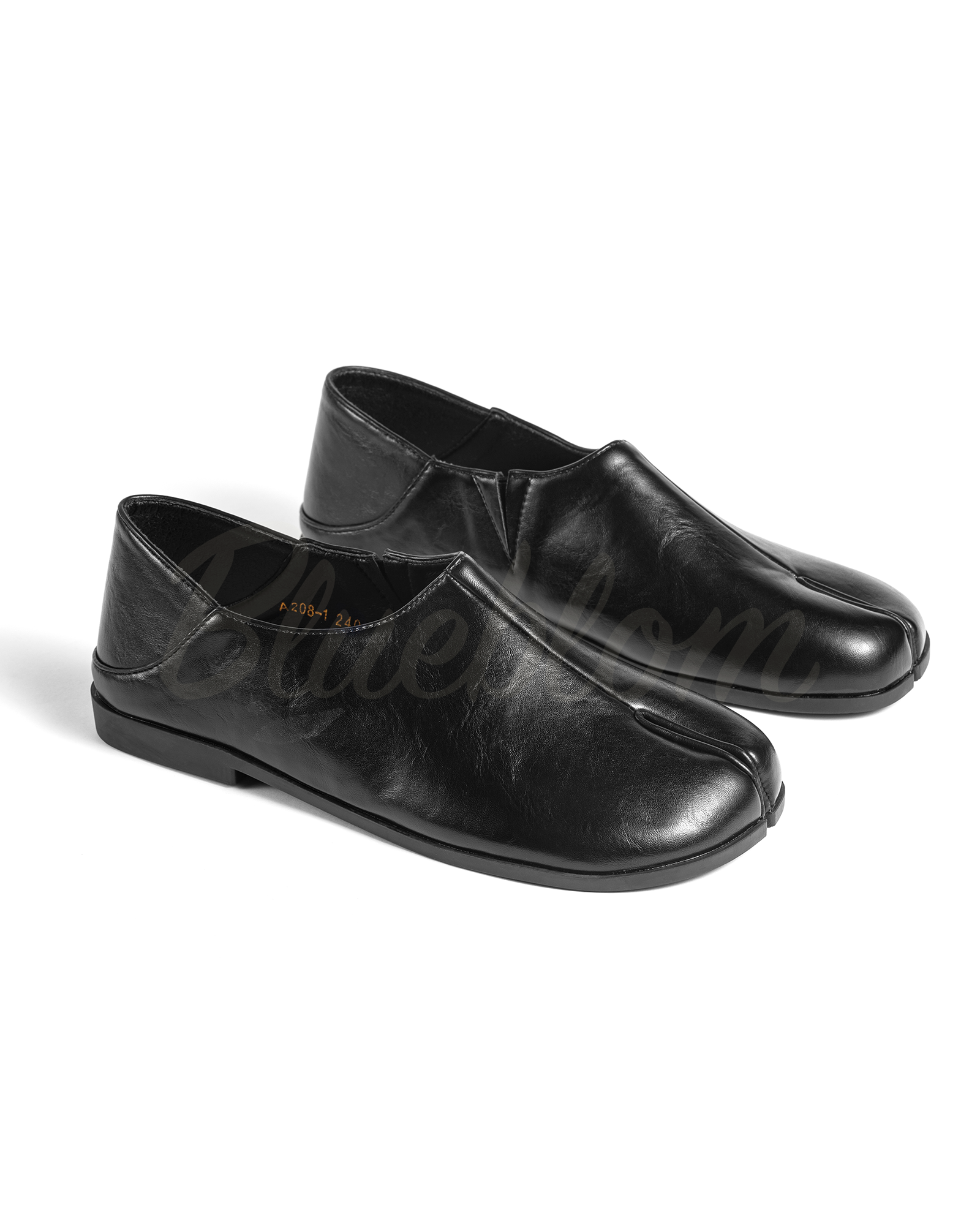Black Simple Tabi Shoes