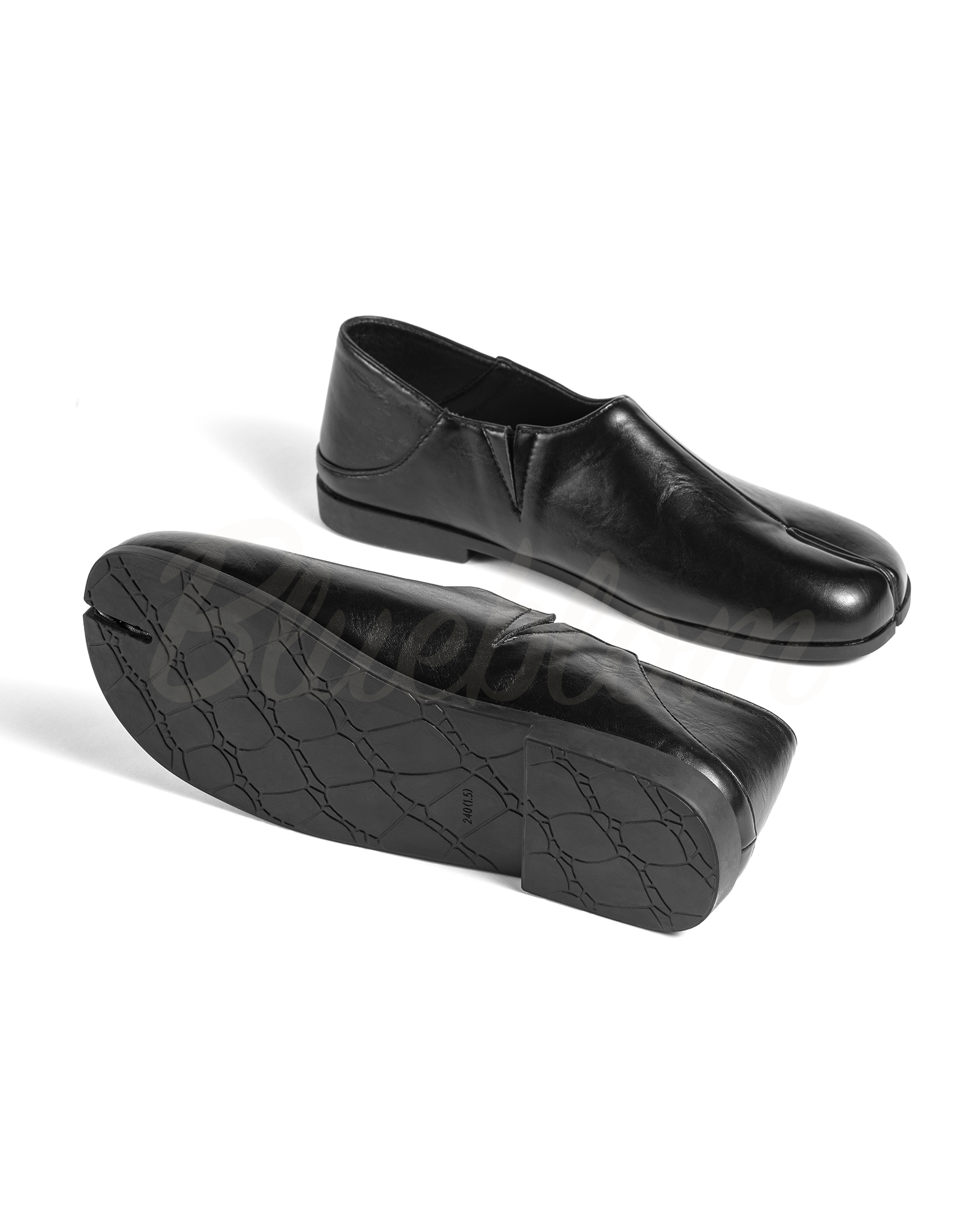 Black Simple Tabi Shoes