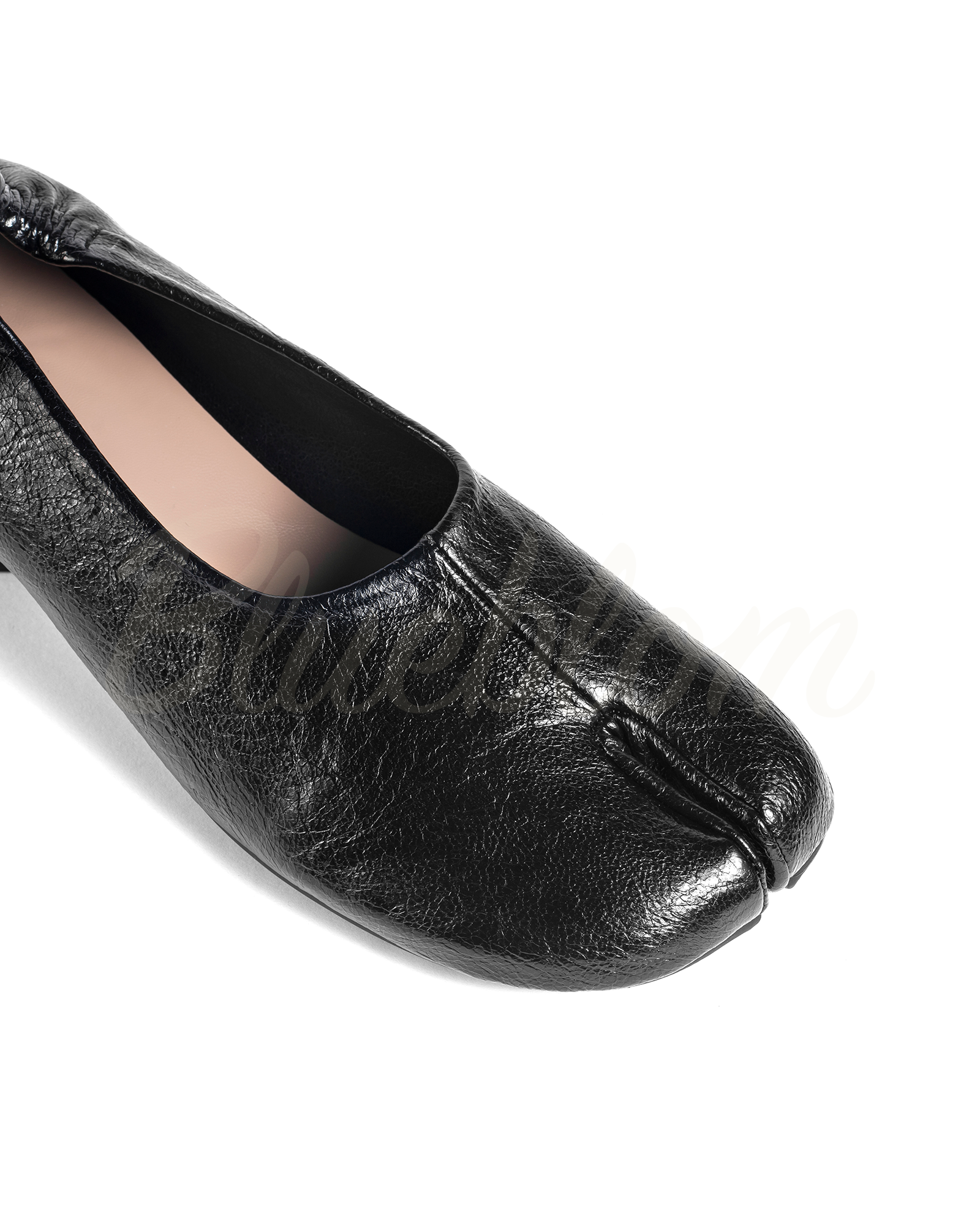 Black Thick Heeled Pleated Tabi Shoes