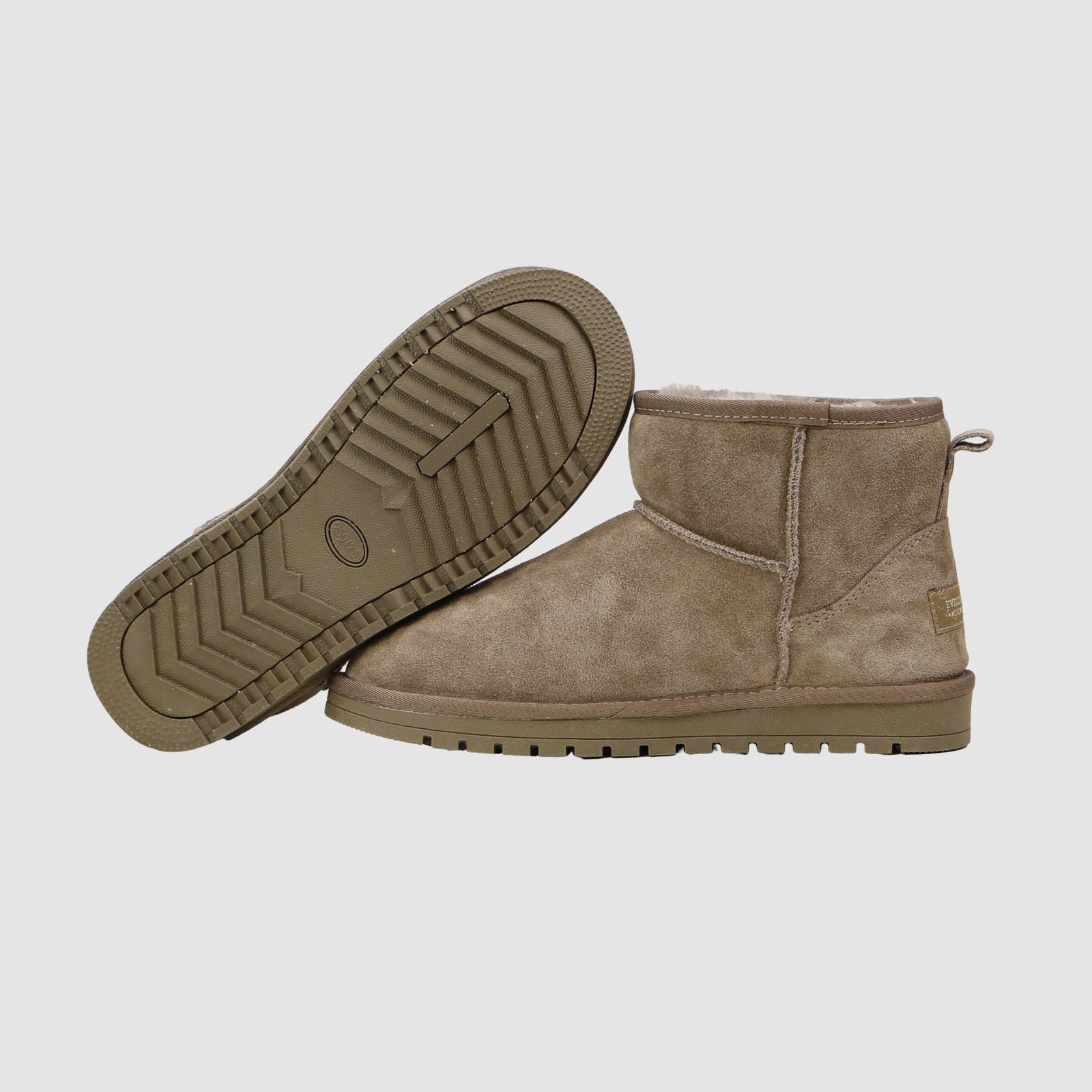 Flat Padded Classic Ankle Snow Boots