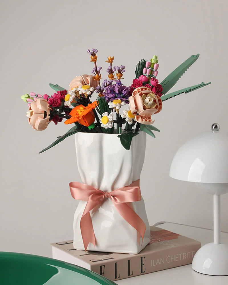 Selecting the Right Vase for Your Blooms