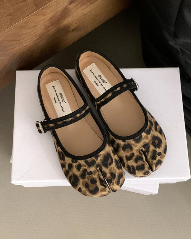Leopard print Ballet Tabi Shoes