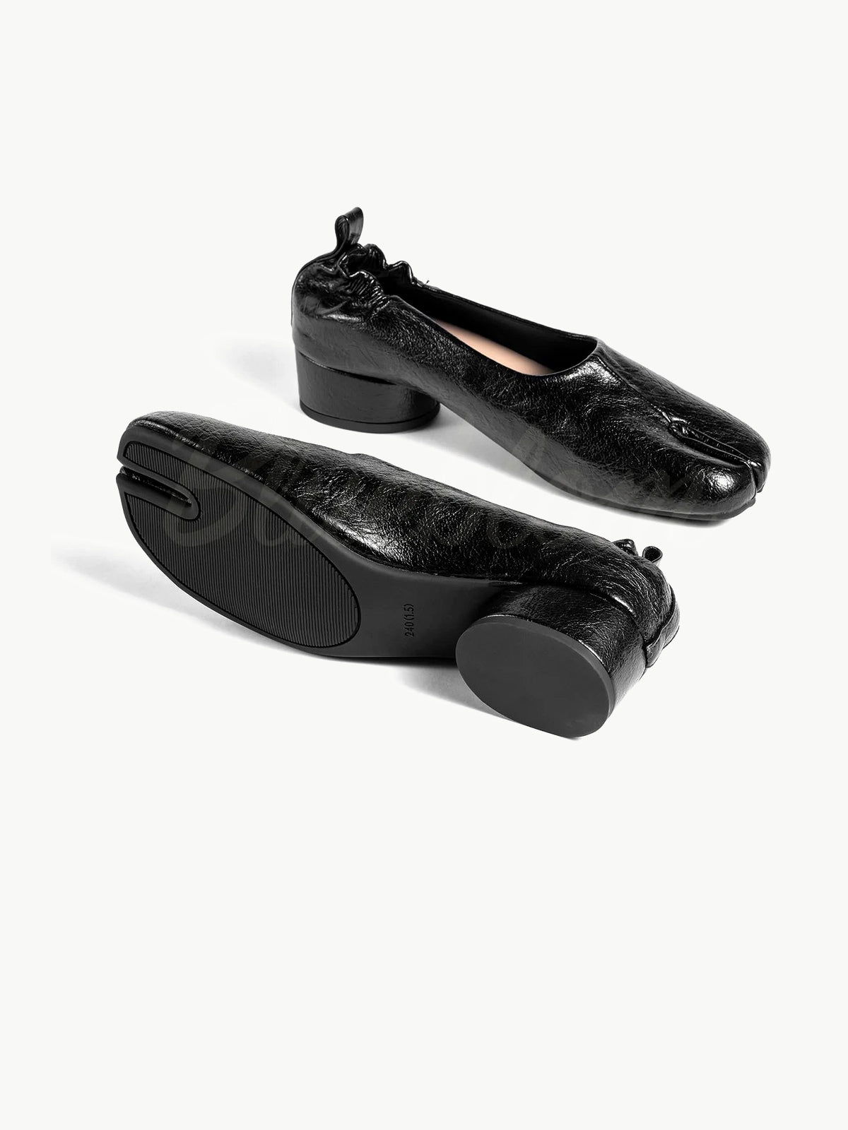 Black Thick Heeled Pleated  Tabi Shoes