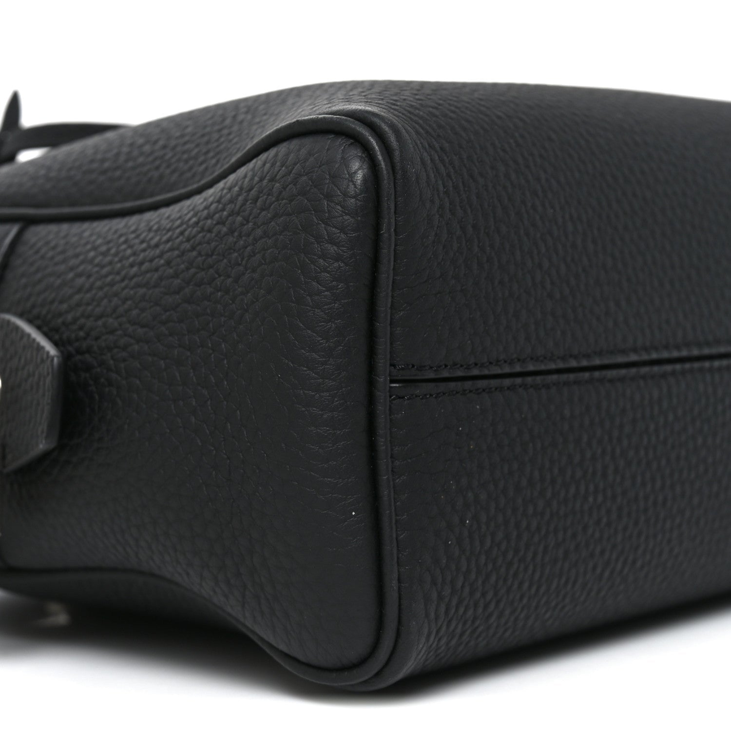 Matte Grained Calfskin India 10 Black